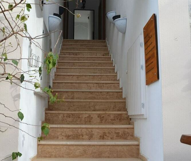 Отель 4 Oda House Eski Datca