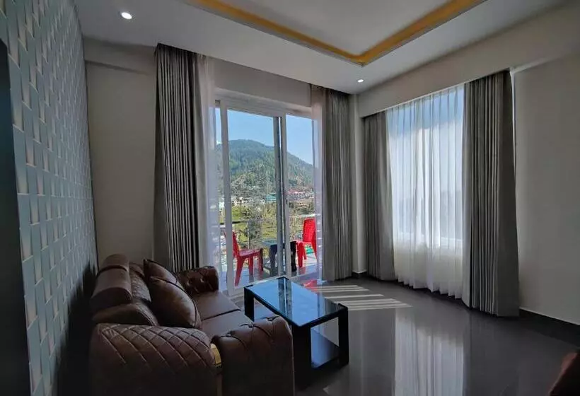 Aliza Inn And Suites By Srs Hotels