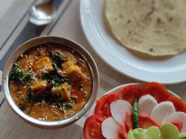 Aliza Inn And Suites By Srs Hotels