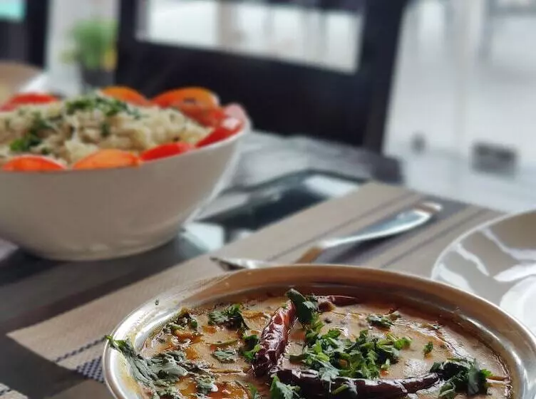 Aliza Inn And Suites By Srs Hotels