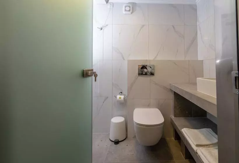 Hotelli Comfort Zefyros