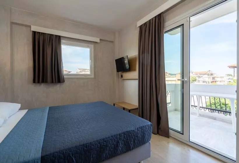 Hotelli Comfort Zefyros