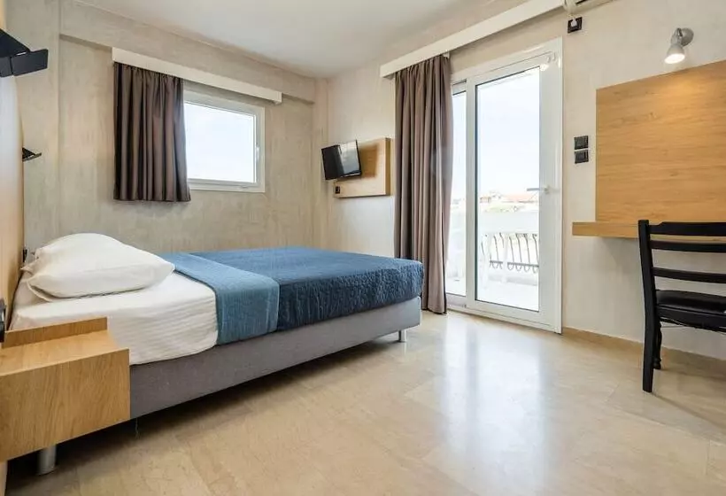 Hotelli Comfort Zefyros