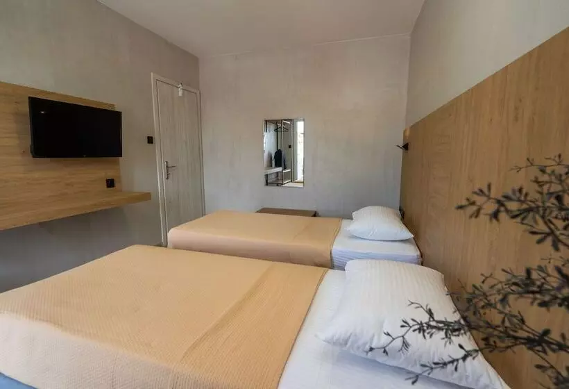 Hotelli Comfort Zefyros