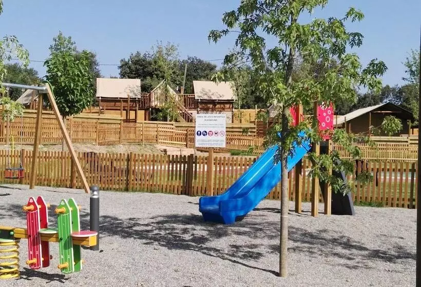 ホテル Camping Rural Montori