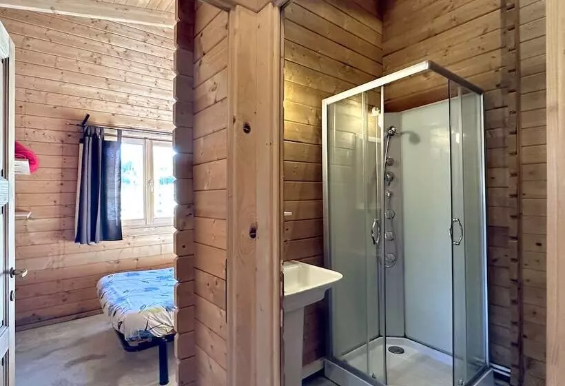 ホテル Camping Rural Montori