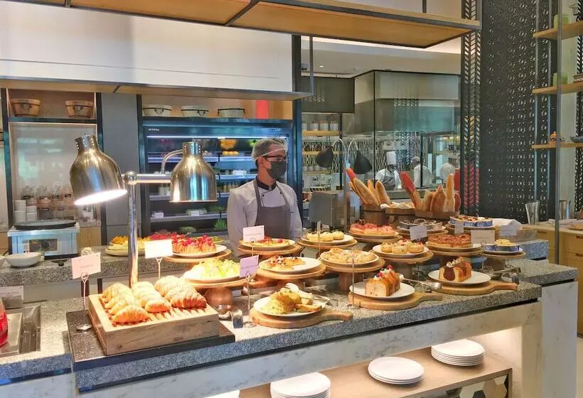 Hotelli Courtyard By Marriott Aravali Resort