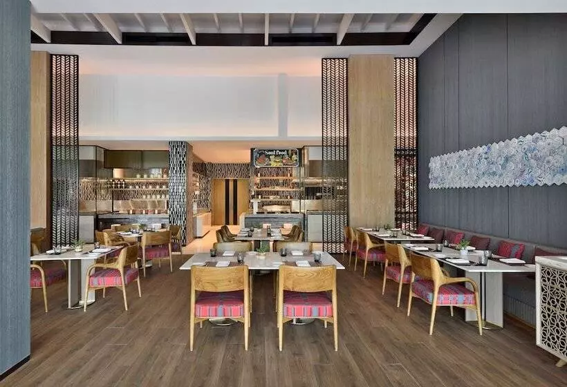 Hotelli Courtyard By Marriott Aravali Resort