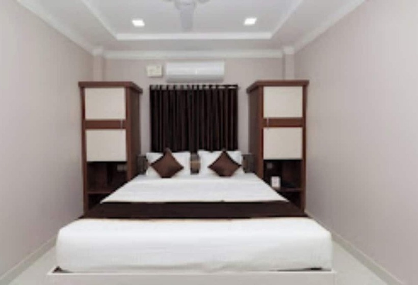 Hotel Goroomgo Aashiyana Guwahati