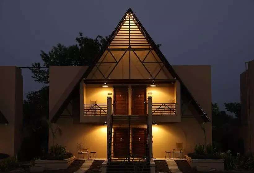 Hotelli Jagira Ananta Elite, Gir