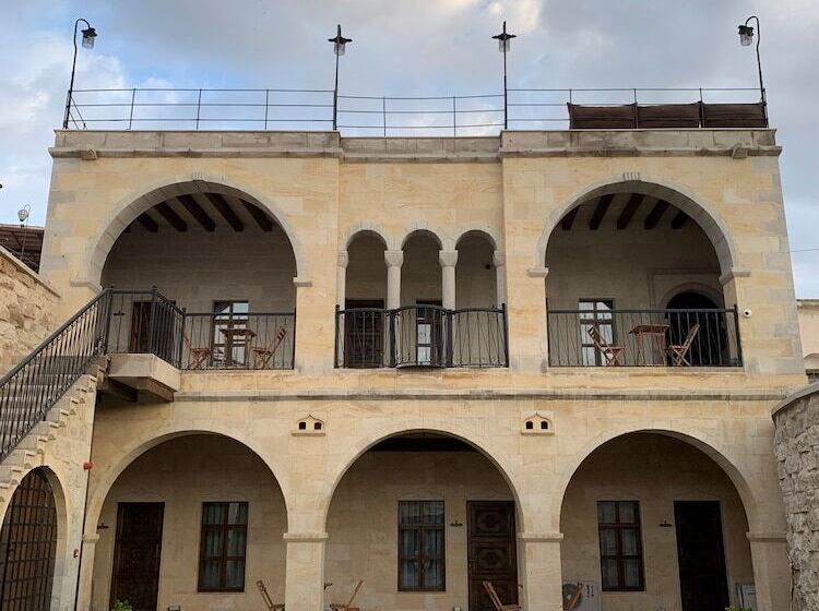 هتل Kayra Cave Suites