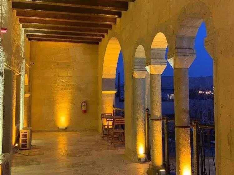 Hotelli Kayra Cave Suites