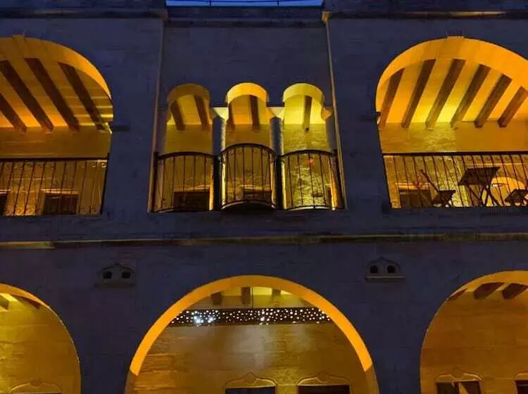 Hotelli Kayra Cave Suites