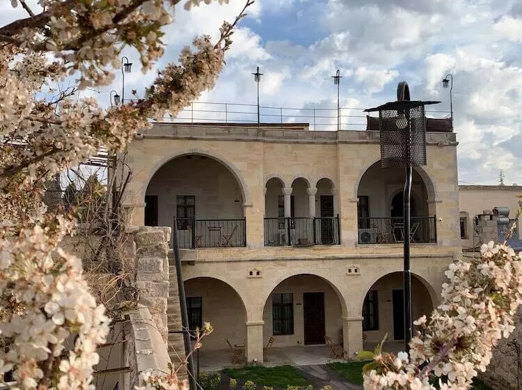 Hotelli Kayra Cave Suites