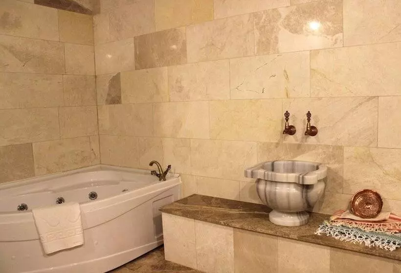 Hotelli Kayra Cave Suites