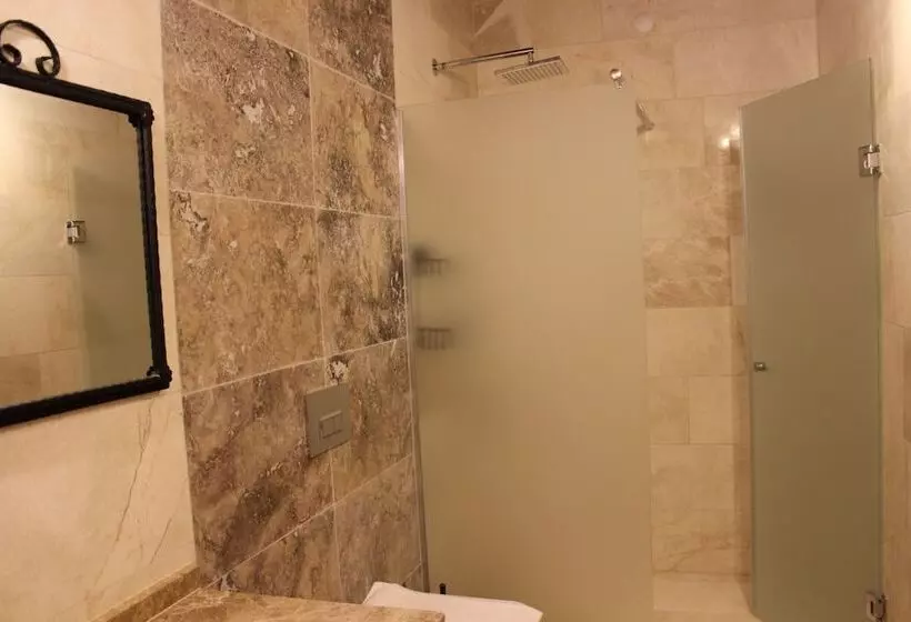 Hotelli Kayra Cave Suites