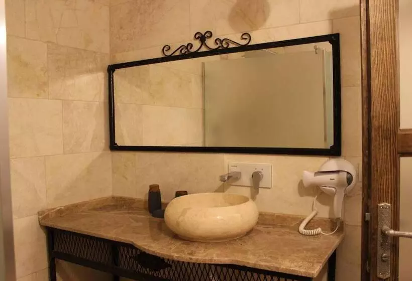 Hotelli Kayra Cave Suites