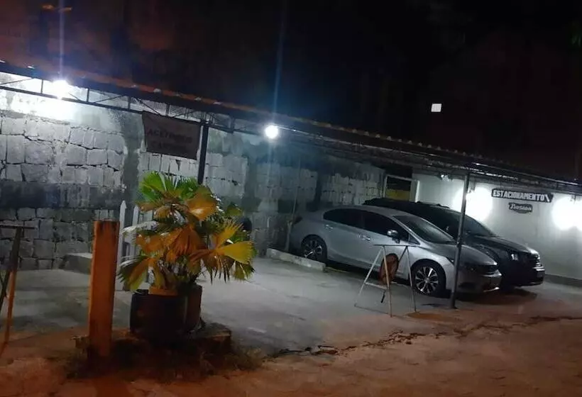 Hotelli Pousada Ponta Do Arpao