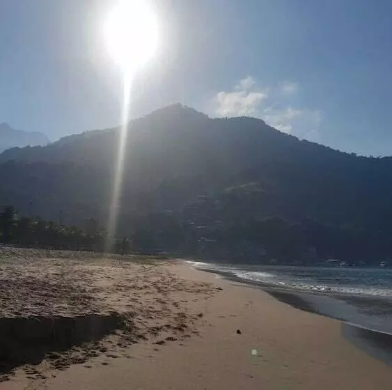 Hotelli Pousada Ponta Do Arpao