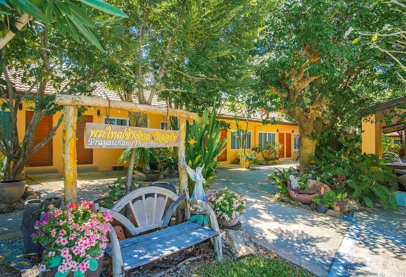 Отель Prayai Changthai Resort