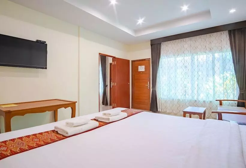 Hotelli Prayai Changthai Resort