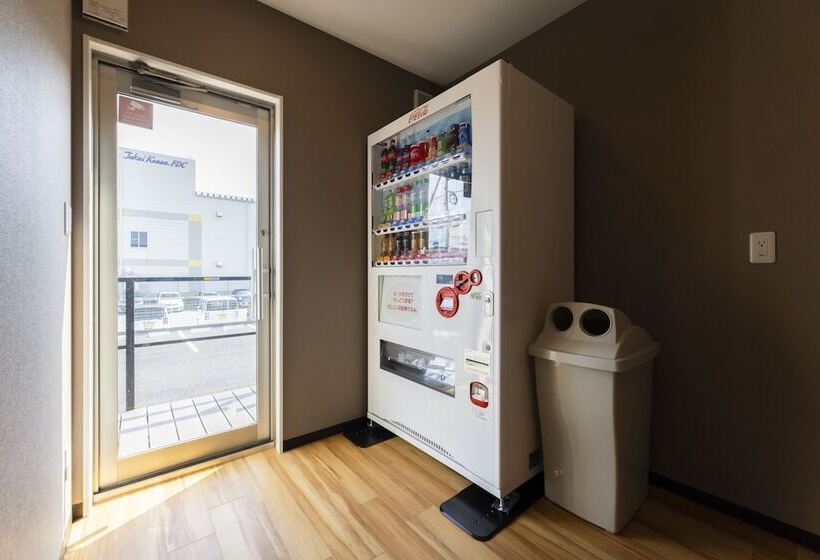 فندق R9 The Yard Tarui