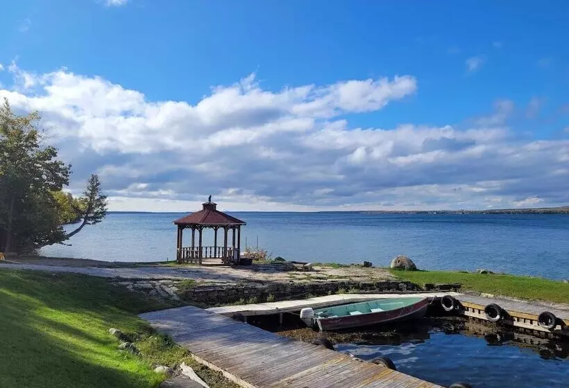 Hotelli Red Lodge Resort