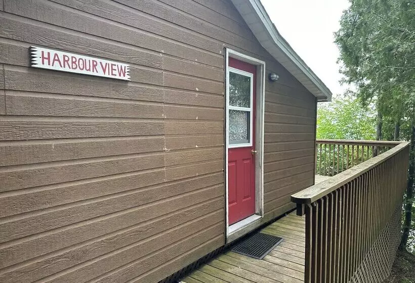 Hotelli Red Lodge Resort