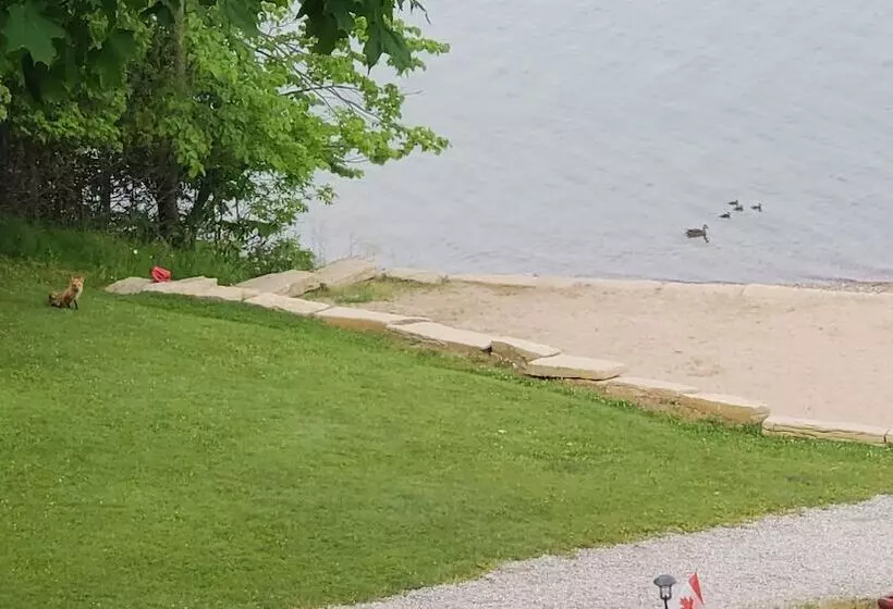 Hotelli Red Lodge Resort