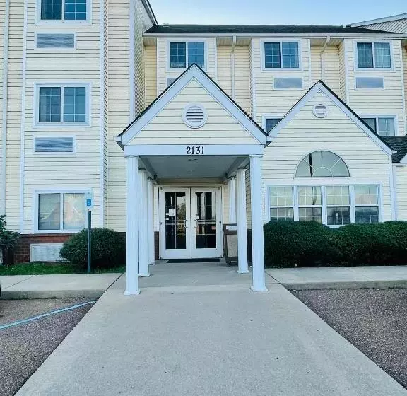 Hotelli Welcome Inn & Suites