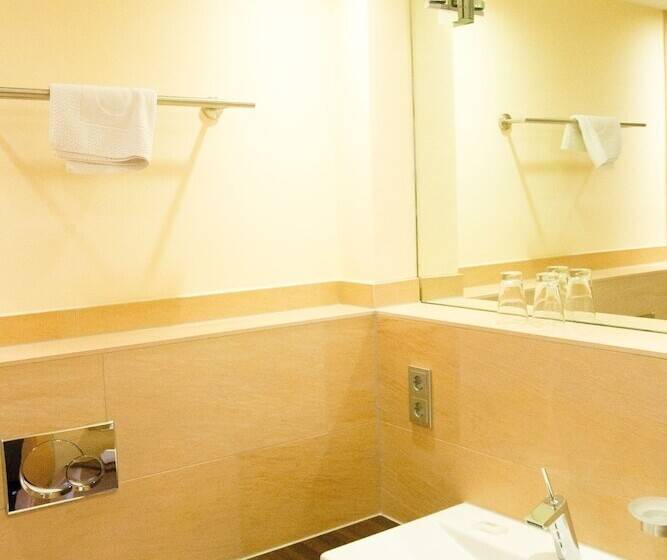 Отель Wiechmanns Weser