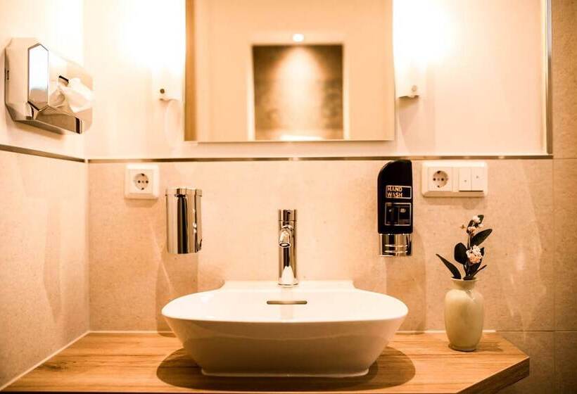 Отель Wiechmanns Weser