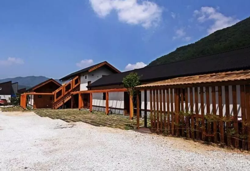 Muju Raon Pension