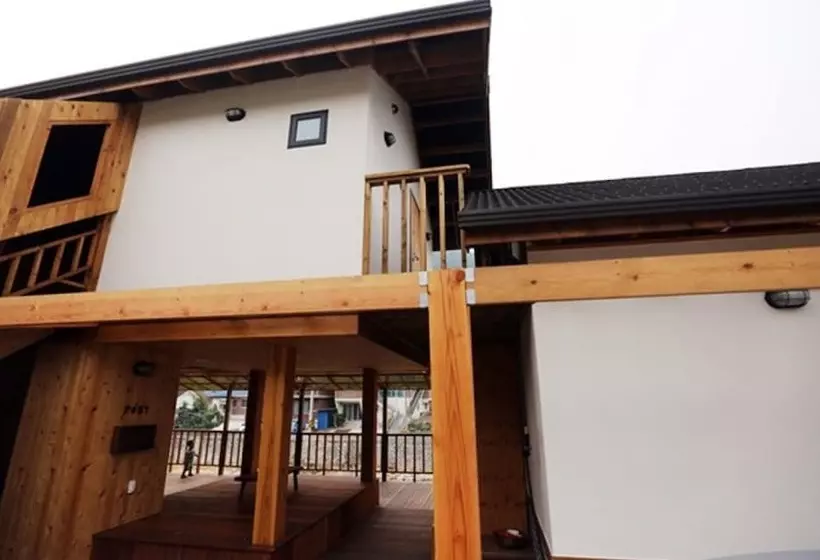 Muju Raon Pension