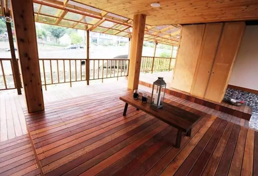 Muju Raon Pension