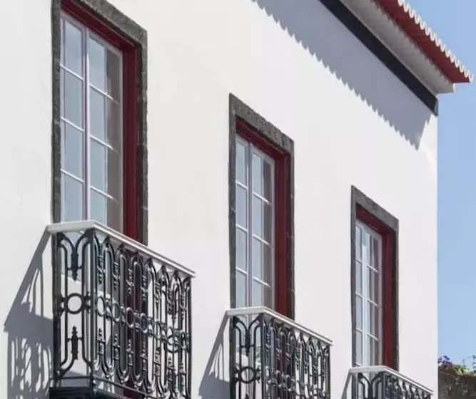 پانسیون Azorean Urban Lodge