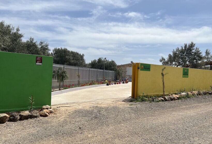 펜션 Eco Studio Flat Kalyvia Thorikou, Greece