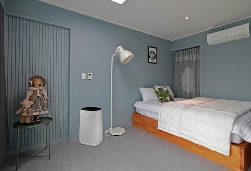 Pension (Hôtel basse catégorie) Gyeongju Oslo Pool Villa