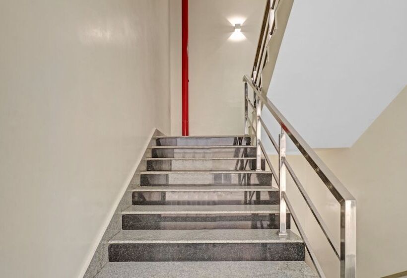 Пансион Itsy Hotels G Square