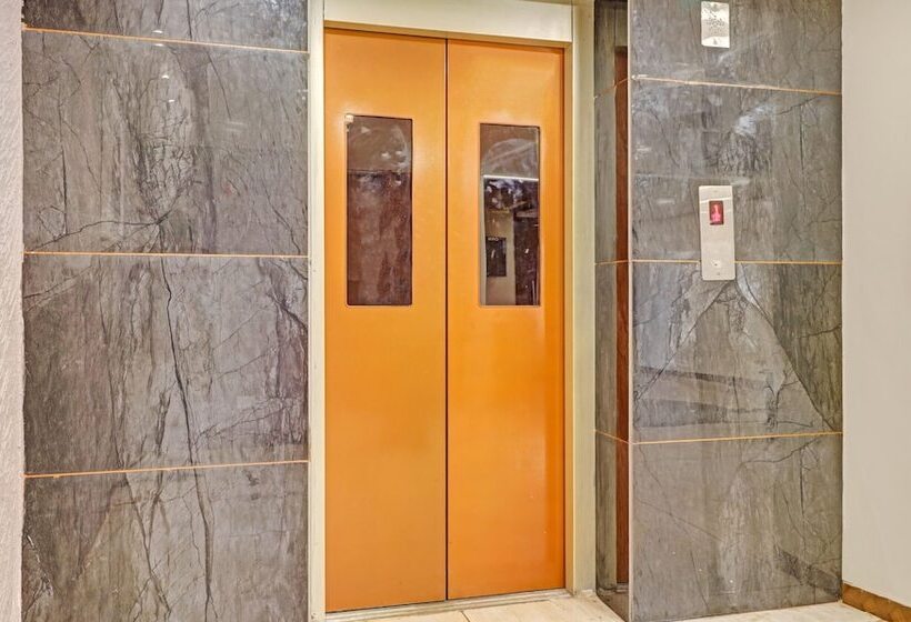 Пансион Itsy Hotels G Square