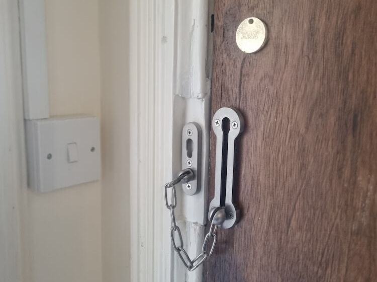 اقامتگاه Central Location, Free Parking, Enhanced Cleaning