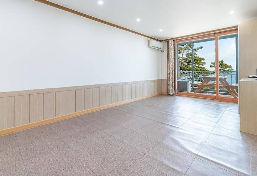 Yeongheongdo Badanoel Spa Pension