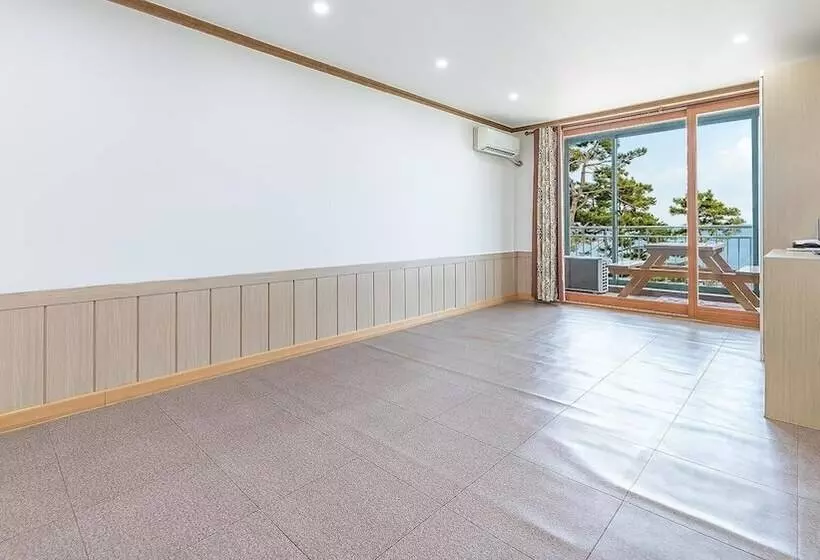 Yeongheongdo Badanoel Spa Pension