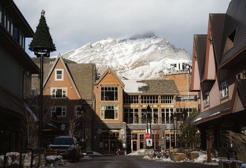 Basecamp Suites Banff