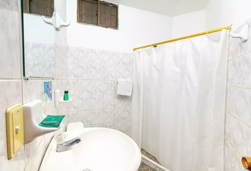 هتل A Cavalier Suites