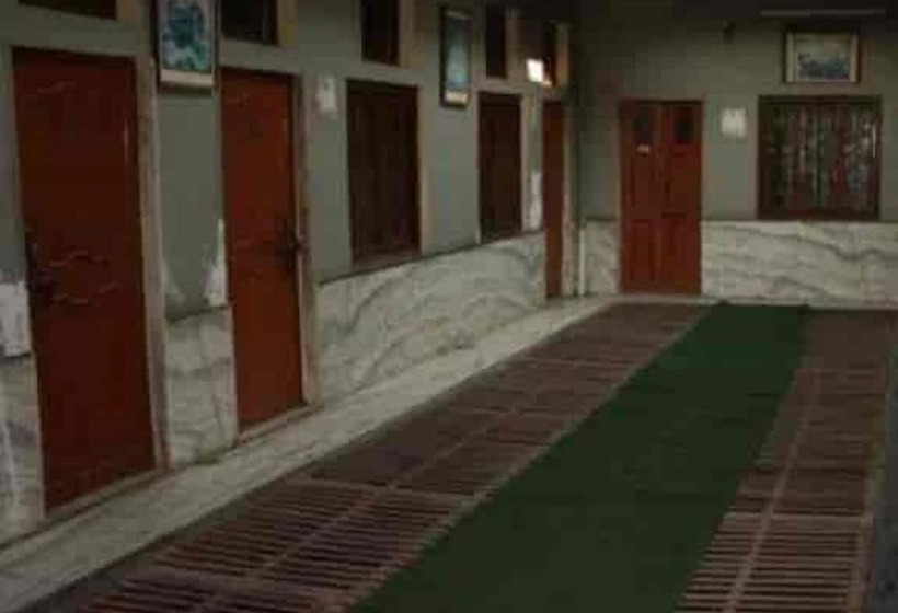 فندق Shyam Inn   Mathura