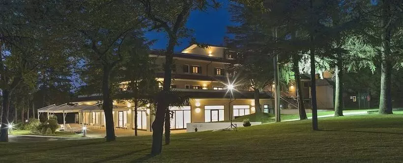 Hotelli Il Castagneto Melfi