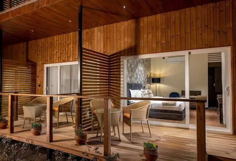 ホテル Justa Rasa Retreat And Spa Rishikesh