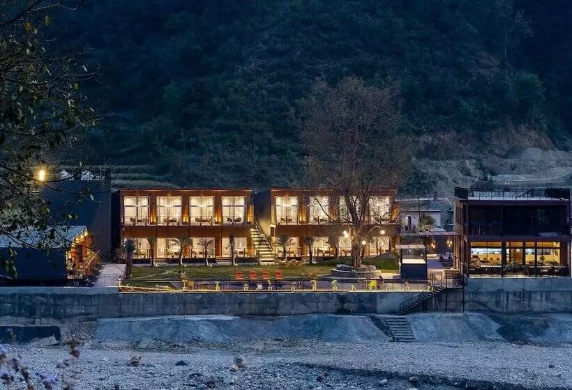 ホテル Justa Rasa Retreat And Spa Rishikesh