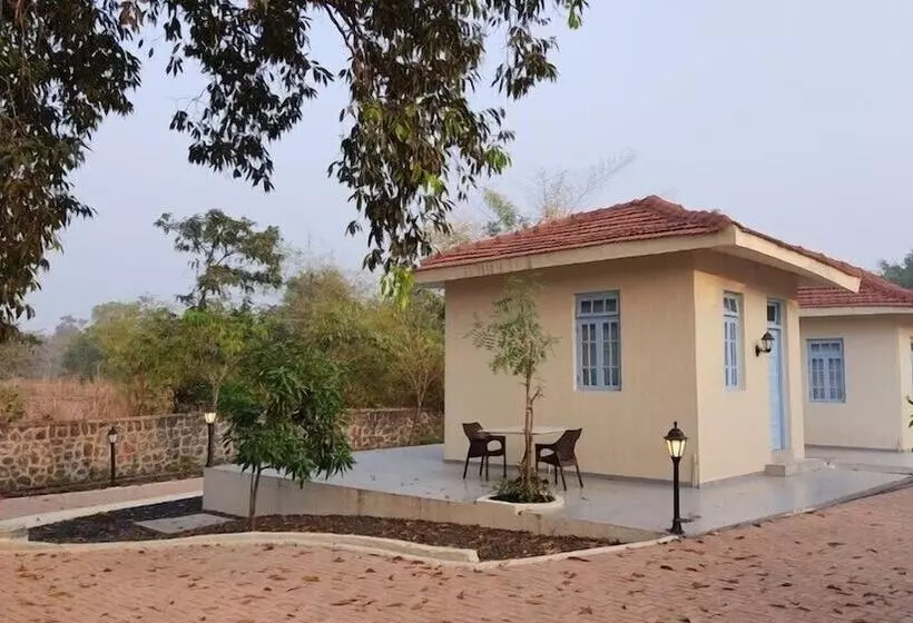 Hotelli Justa Rudra Resort & Spa